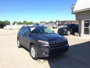  Jeep Cherokee North - Mint condition LOW KM