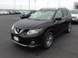  Nissan Rogue AWD SV with Sun Roof