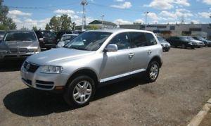  Volkswagen Touareg V8 AWD /LEATHER/ ACCIDENT FREE/1 YR