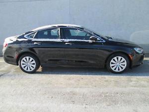  Chrysler 200 LX -