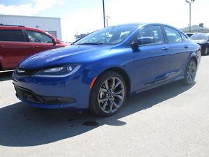  Chrysler 200 S EDITION V6 9 SPEED AUTO / LEATHER /