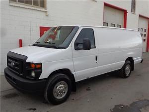  Ford Econoline E350 Cargo Van ~ kms ~ $