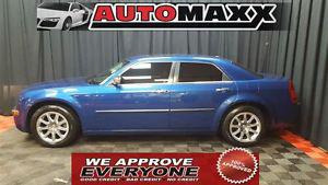  Chrysler 300 Limited w/Leather/Sunroof!