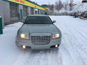 Chrysler 300 low kms in good condition 