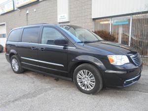  Chrysler Town & Country