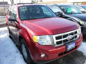  Ford Escape XLT LEATHER SUNROOF