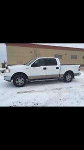  Ford F-150 SuperCrew Pickup Truck