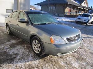  Ford Five Hundred SEL - GREAT VALUE