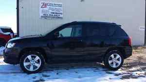 *** Jeep Compass 4x4 SUV. Financing! Trades?***