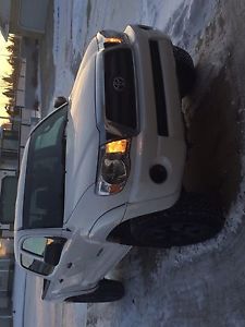  Toyota Tacoma 4x4 Quad Cab Long box