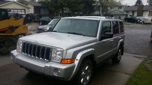  Jeep Commander Limited SUV, Crossover