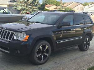  Jeep Grand Cherokee Overland SUV, Crossover