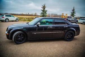  Chrysler 300C Hemi, Blacked out everywhere!