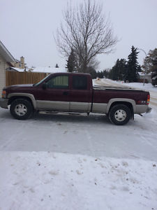  GMC Sierra  Pickup Truck