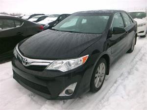  Toyota Camry XLE, LEATHER, SUNROOF. NAVIAGATION