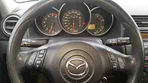  Mazda 3i selling. (Fully load)