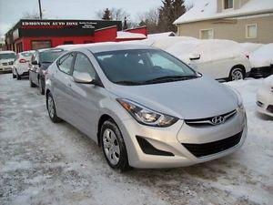  Hyundai Elantra LOW KMS/EASY FINANCE