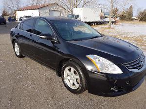  Nissan Altima SL. TOP. Auto-CVT Fully loaded. Low