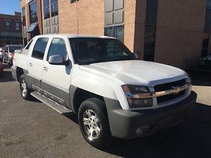 Chevrolet Avalanche  LTZ 4x4 Leather Sunroof