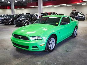  Ford Mustang V6, Premium, Alloy Rims, Bluetooth, Power