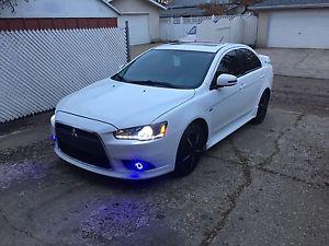  Mitsubishi lancer fully loaded in mint.