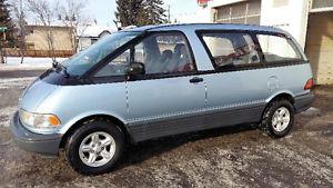 Toyota Previa Van 2.4 five speed manual