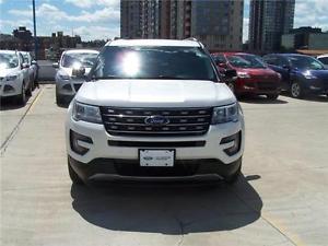  Ford Explorer XLT - 4WD