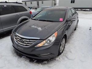  Hyundai Sonata LIMITED WITH NAVIGATION, LEATHER,