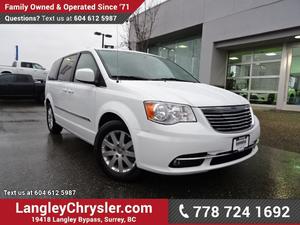  Chrysler Town & Country