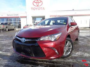  Toyota Camry Hybrid SE model ONE OWNER CLEAN CARPROOF
