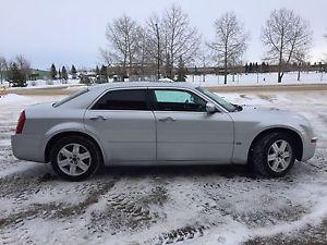  Chrysler 300c HEMI AWD