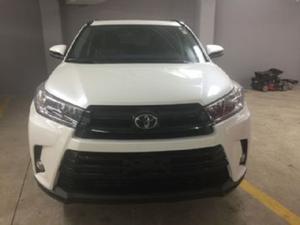  Toyota Highlander SE w/AWD