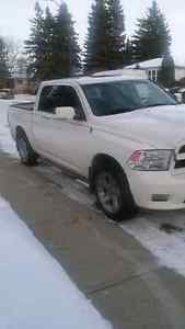 09 Dodge Laramie crew cab