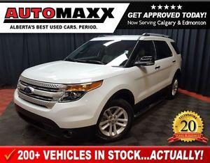  Ford Explorer XLT w/Nav!