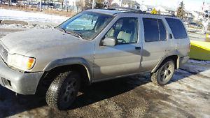  Nissan Pathfinder SE SUV, Crossover