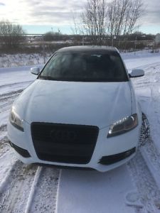 Rare  Audi A3 2.0 TDI S-line PANO.ROOF/LEATHER