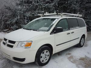  Dodge Grand Caravan C/V CargoLADDER