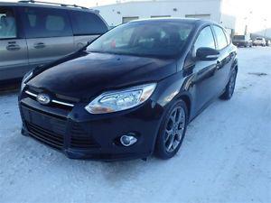  Ford Focus SE - Touchscreen, Bluetooth, Heated Seats