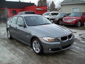 BMW 328 XDRIVE/NAVI/AWD/LEATHER/ROOF/LOW PAYMENTS