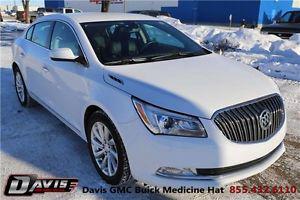  Buick LaCrosse Base Heated seats! One Owner! Local