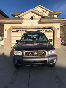  Nissan Pathfinder SUV, Crossover - GREAT CONDITION -