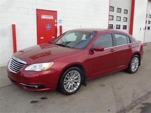  Chrysler 200 Touring ~ kms! ~ Accident Free ~