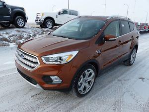  Ford Escape Titanium, NAV, SYNC 3, Moonroof