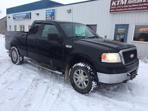  Ford F-150 XLT Supercab ** Very Clean **