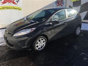  Ford Fiesta SE, Automatic, CD Player,
