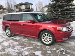  Ford Flex SEL AWD - Loaded with Options!!!