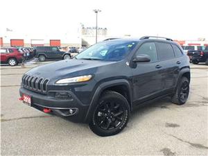  Jeep Cherokee TRAILHAWK**SUNROOF**NAVIGATION**BACK UP