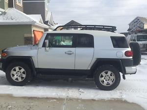  Toyota FJ Cruiser Sport SUV, Crossover with 3year