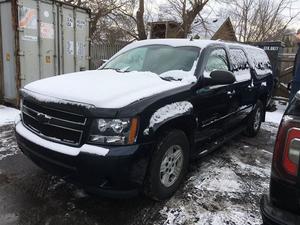  Chevrolet Suburban LS1 4X2