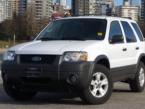  Ford Escape XLS 4Dr 2WD 4CYL